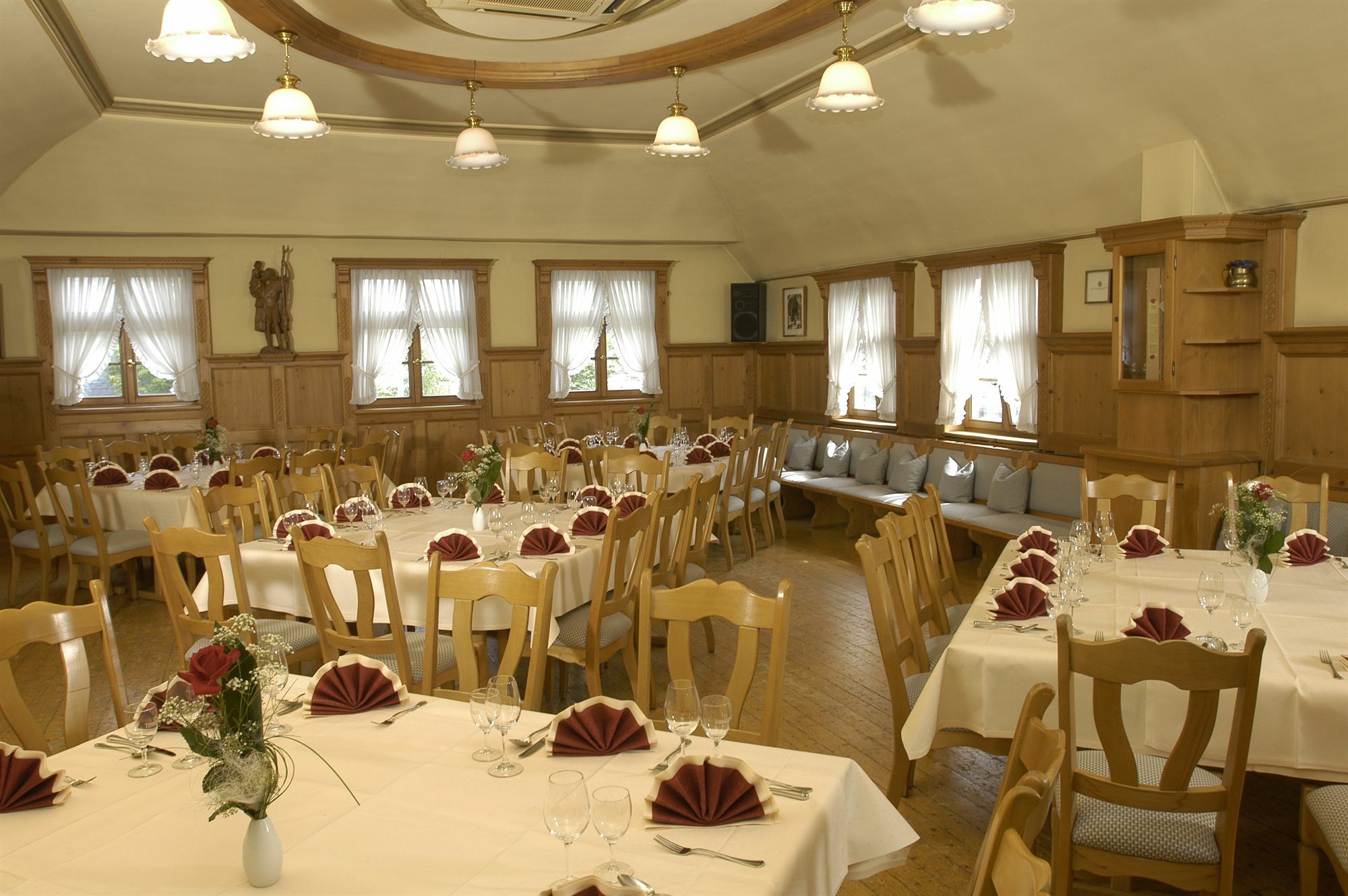 Landhotel & Gasthof Cramer Warstein Restaurant photo